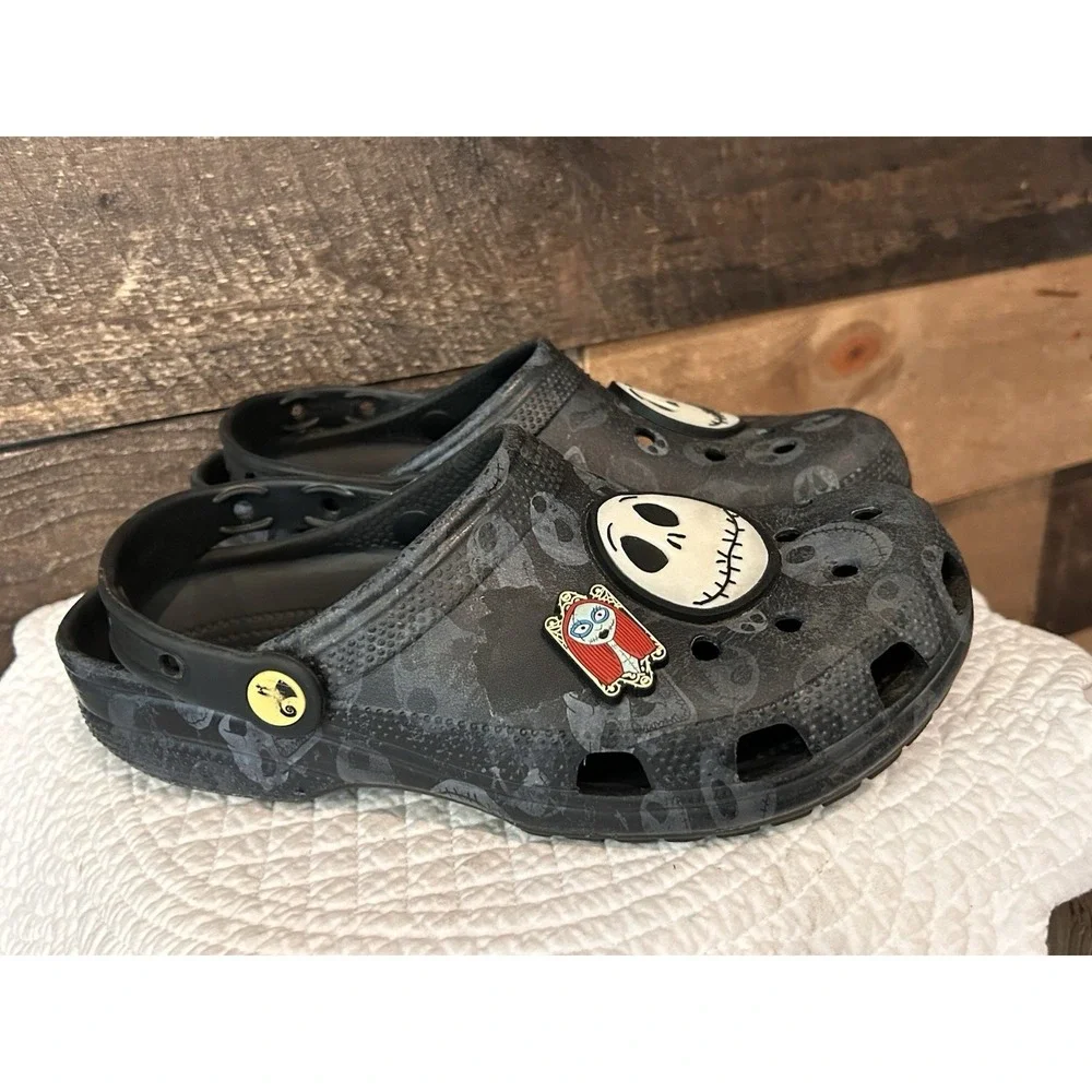 Crocs Tim Burtons‎ Nightmare Before Christmas Glow in The Dark W9 M7